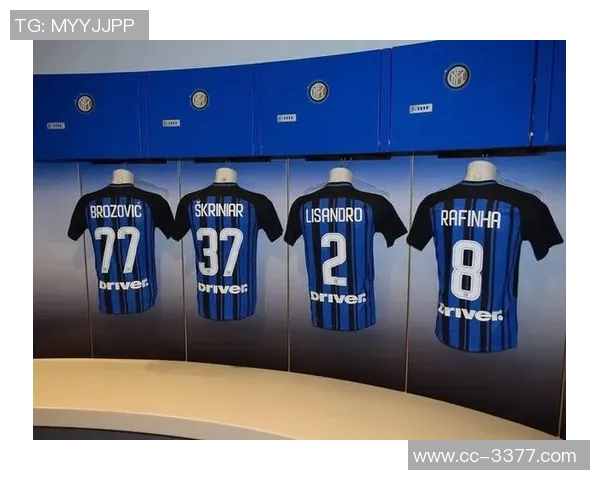 米兰新援菲尔克鲁格亮相发布会期待重返欧冠并肩承载9号荣耀 米兰新援菲尔克鲁格亮相发布会期待重返欧冠并肩承载9号荣耀